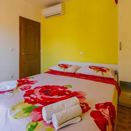 Apartment Luxur Centar With Sea View Terrace Baska Voda